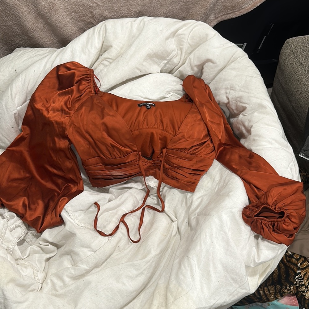 Cropped top - Picture 2 of 2